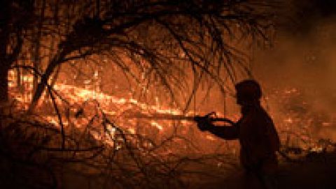 Los incendios se multiplican en Cantabria, que pide el apoyo urgente del Ejército