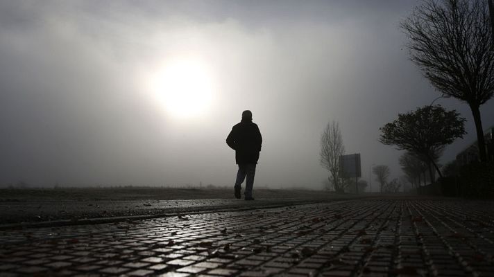 El tiempo - Cielo poco nuboso en el área mediterránea y lluvia débil en Valencia