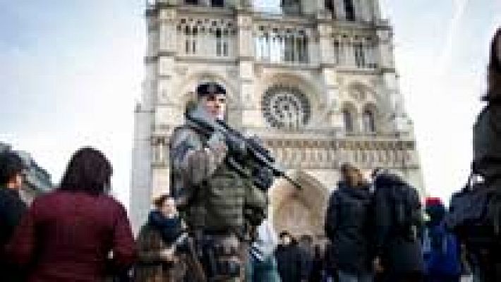 Fuerte despliegue policial en las capitales de todo el mundo por la amenaza yihadista
