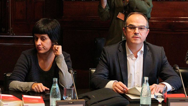 Junts pel Sí y la CUP se emplazan a seguir negociando sin variar sus posturas sobre Mas