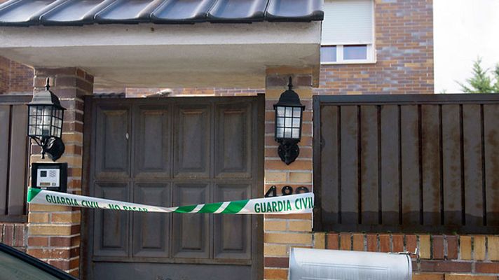 Telediario 1 - Muere una mujer en Guadalajara presuntamente a manos de su pareja