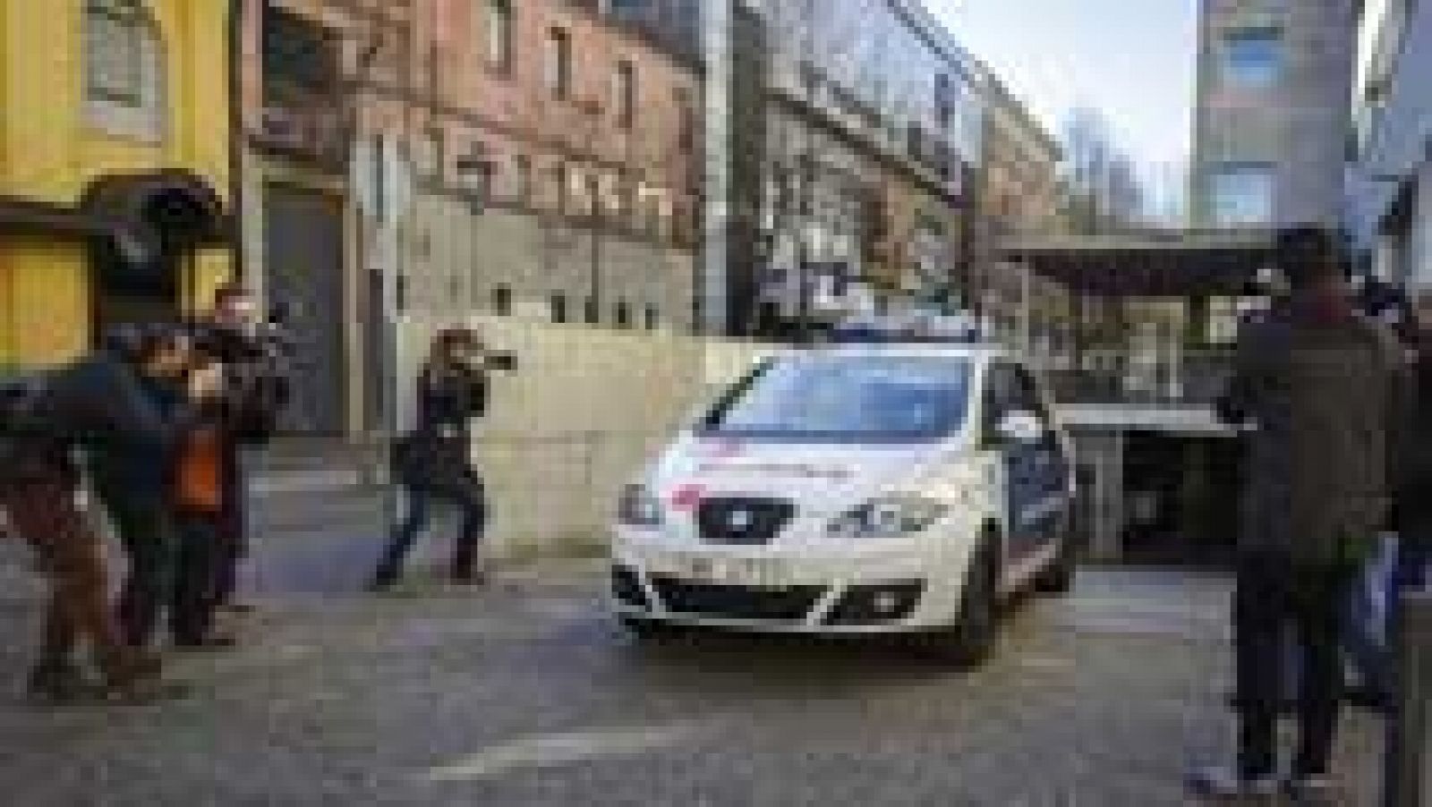 Telediario 1: Libertad con cargos para los padres del menor encontrado muerto en Girona | RTVE Play