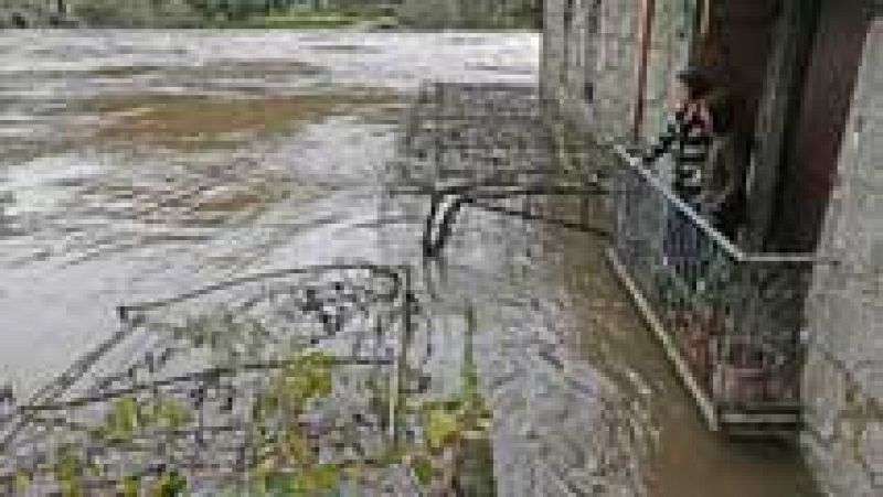 Dos borrascas mantienen a Galicia en alerta por intensas lluvias