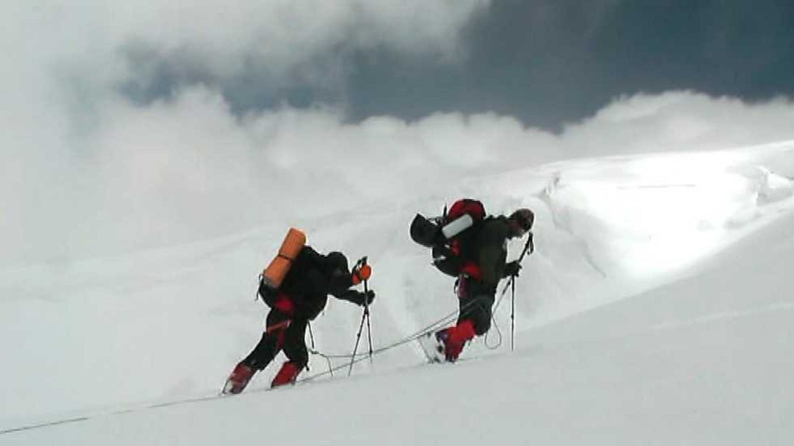 Al filo de lo imposible - Muztagh Ata, "un sueño sin barreras" - Ver ahora