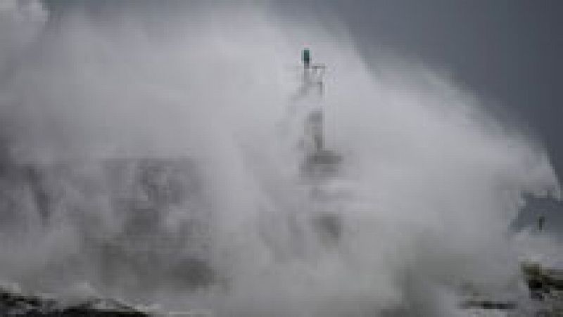 Viento fuerte en la Península y en las Baleares