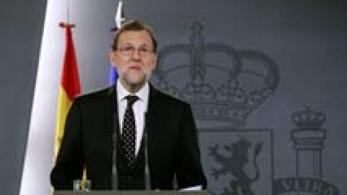 Rajoy: "Ni se va a abrir un proceso constituyente, ni se van a crear estructuras al margen de las legítimas"