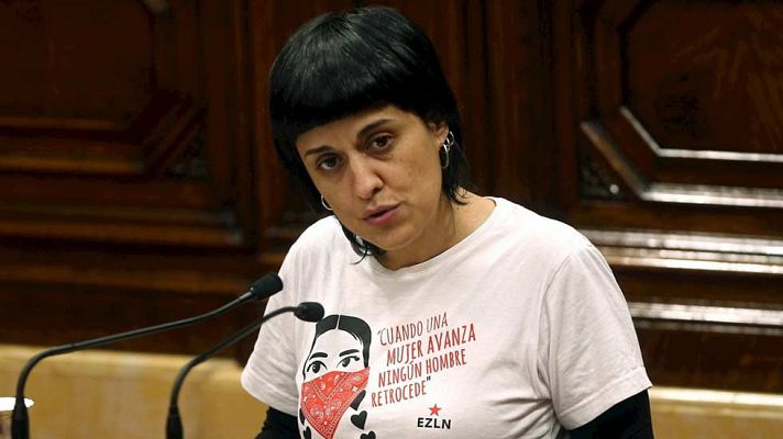 Telediario 1 - La CUP pide ampliar la base social a favor de la independencia y Junts Pel Sí agradece a Mas su renuncia