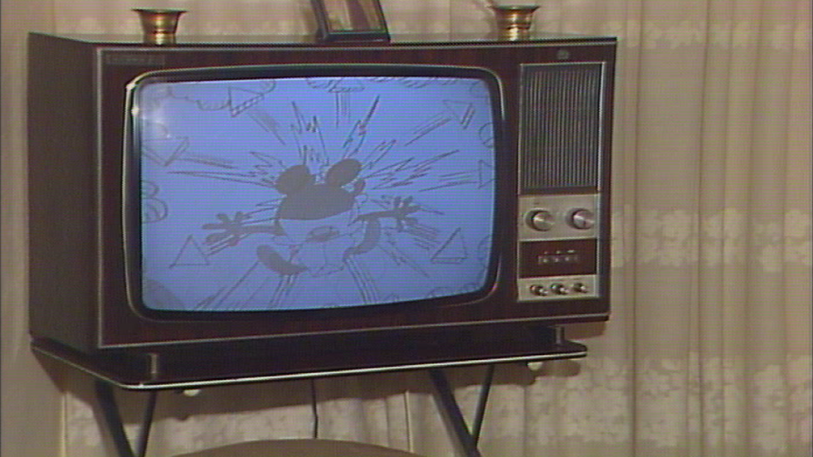 La Tarde (con Paco Montesdeoca) - Vídeos piratas