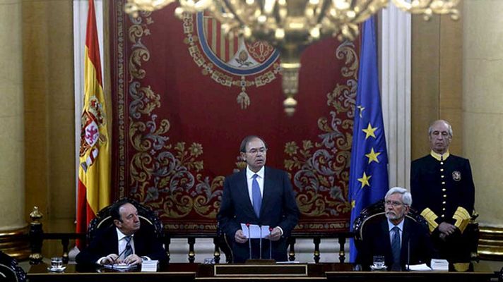 Telediario 1 - Pío García Escudero reelegido por mayoría absoluta como presidente del Senado