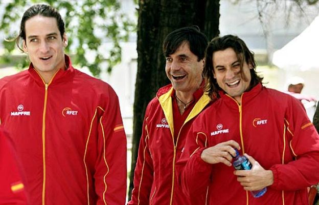  - El equipo de la Davis, muy unido