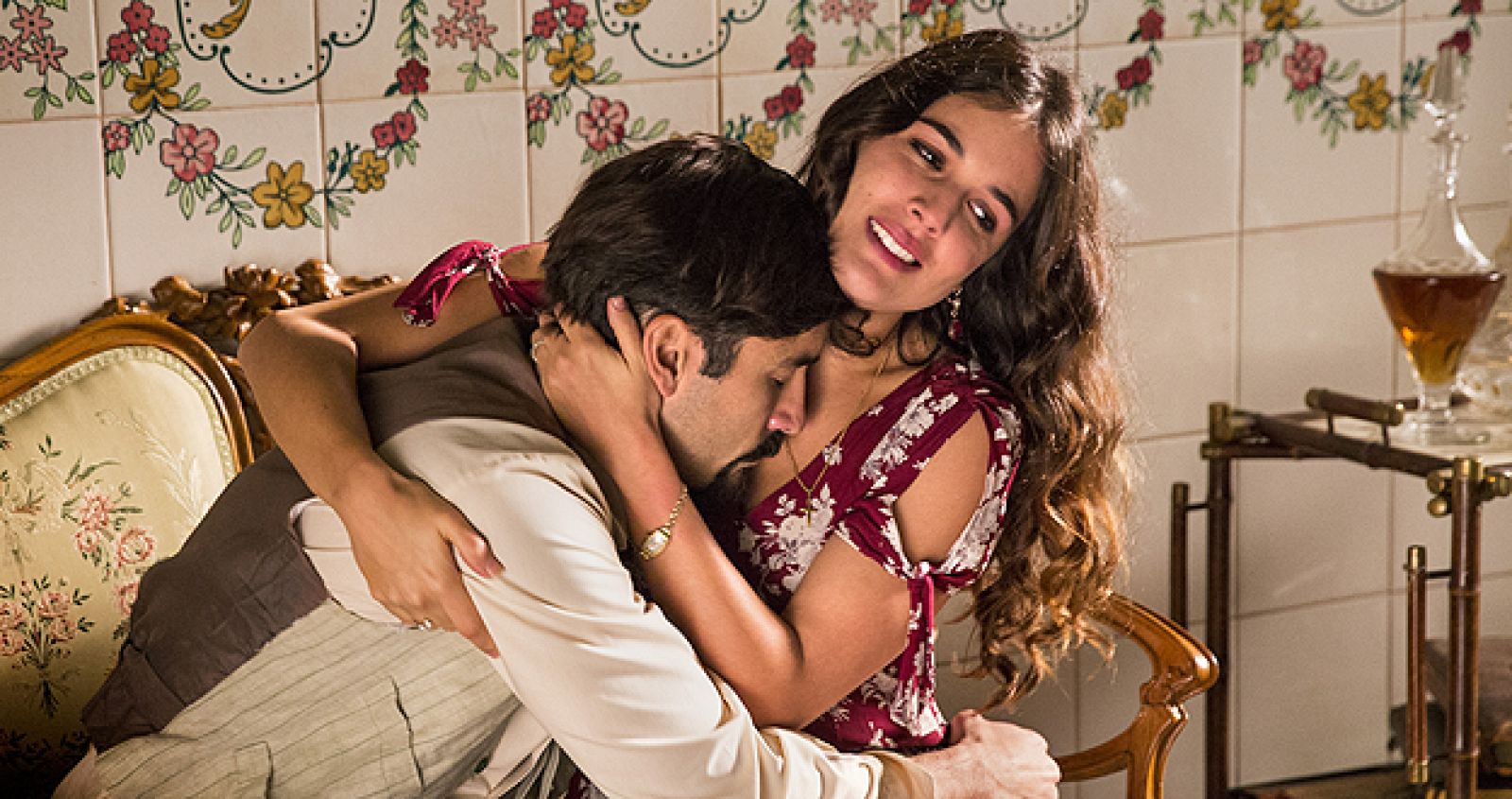 Sin programa: comercialhabitacionescerradasing | RTVE Play