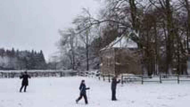 Nieve en el norte y descenso de las temperaturas 