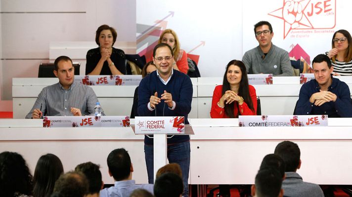 Telediario 1 - Luena le pide al PP que desvele sus planes