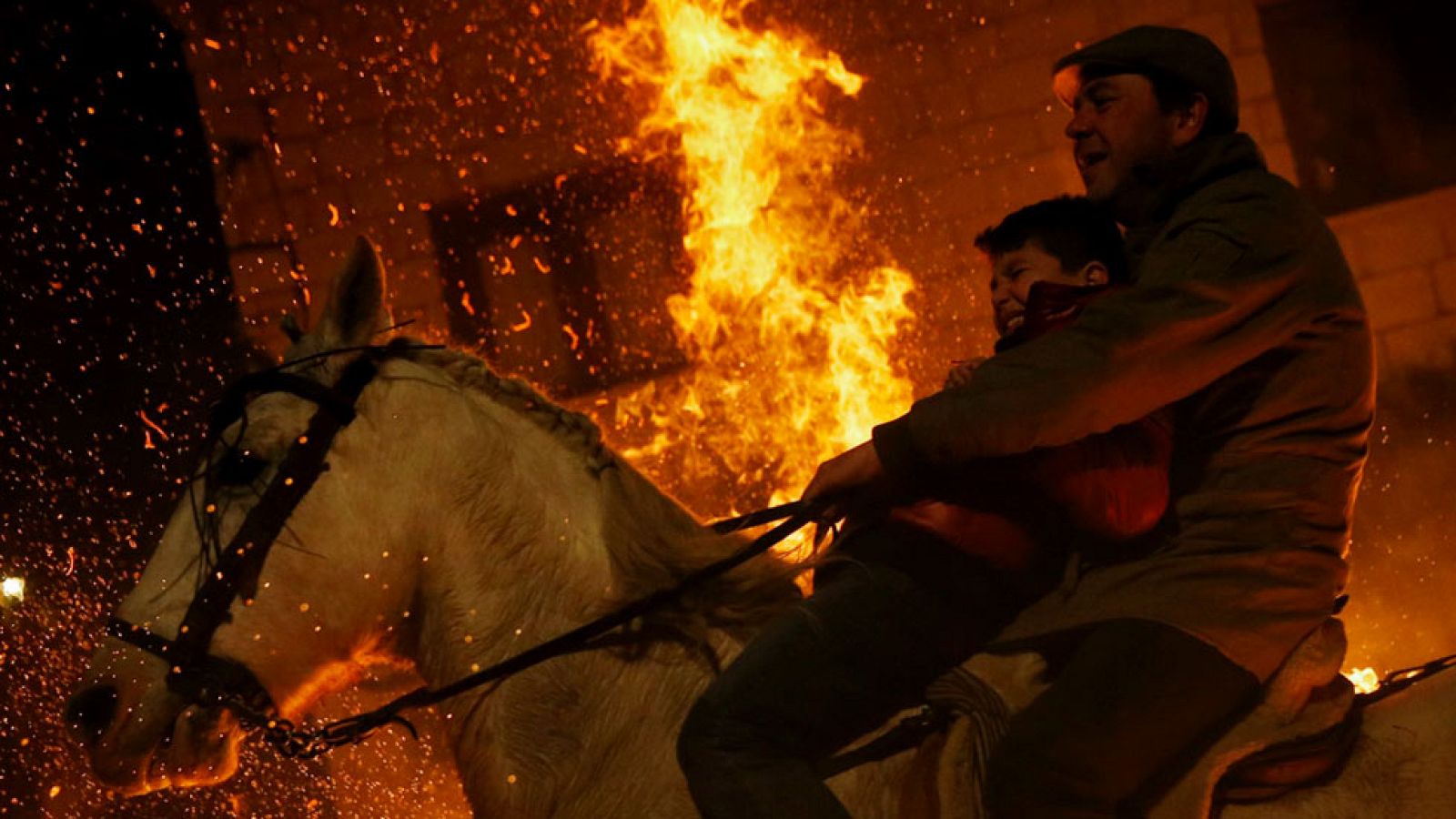 Una tradición de siglos en San Bartolomé de Pinares, Ávila