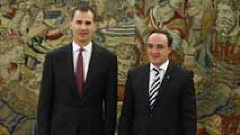 Felipe VI recibe al presidente de UPN que ve al rey "con mucha responsabilidad" 