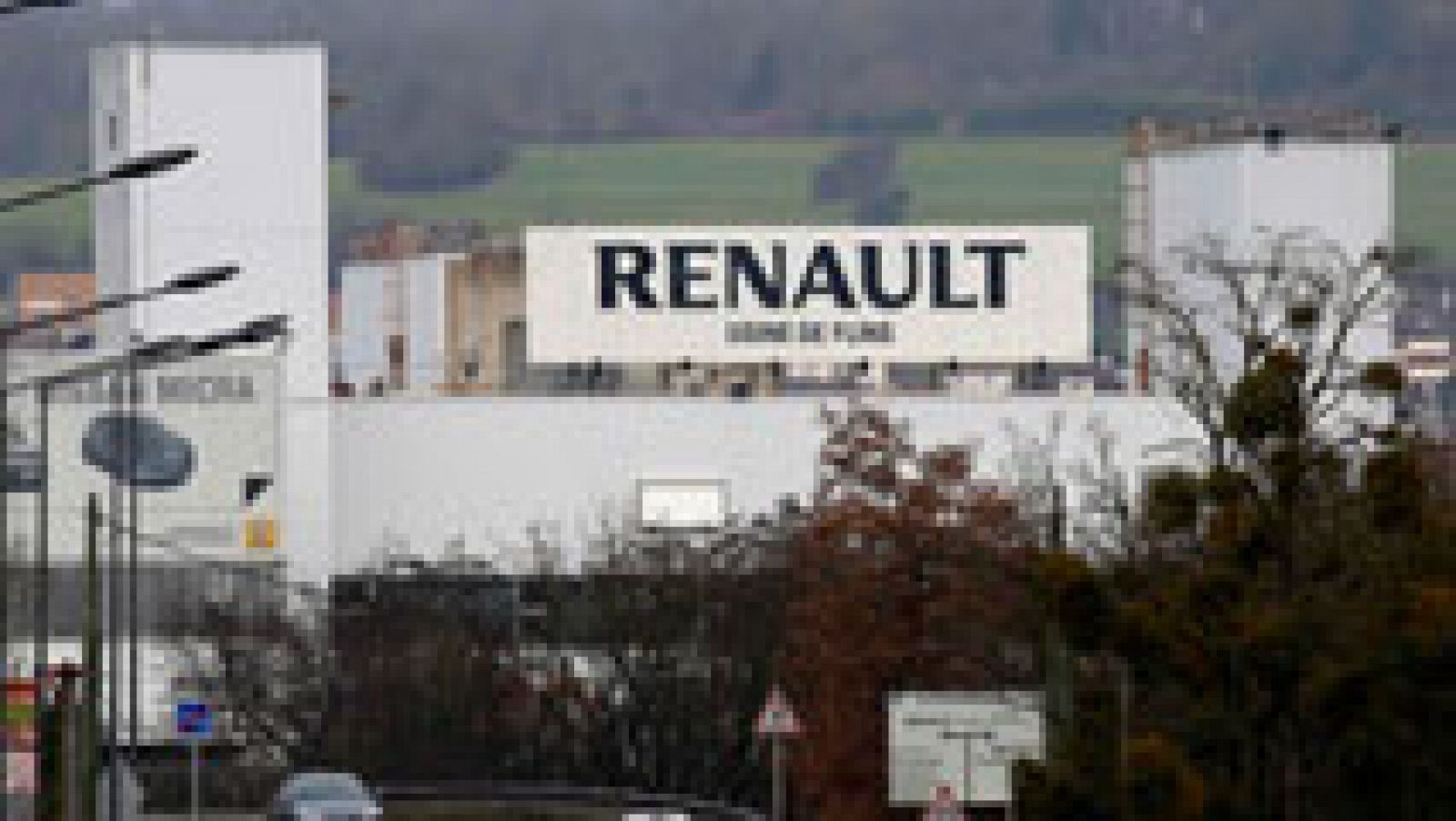 Telediario 1: Renault revisará 15.000 coches en Francia por el control de las emisiones | RTVE Play