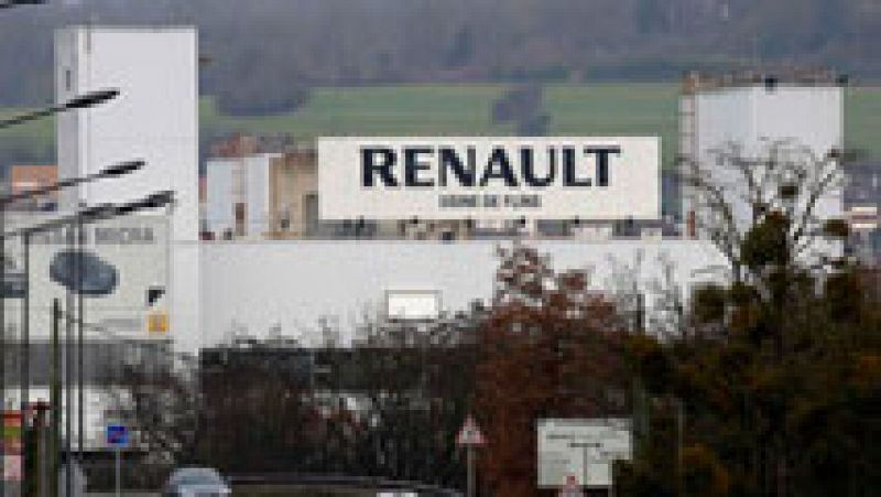Renault revisará 15.000 coches en Francia por el control de las emisiones