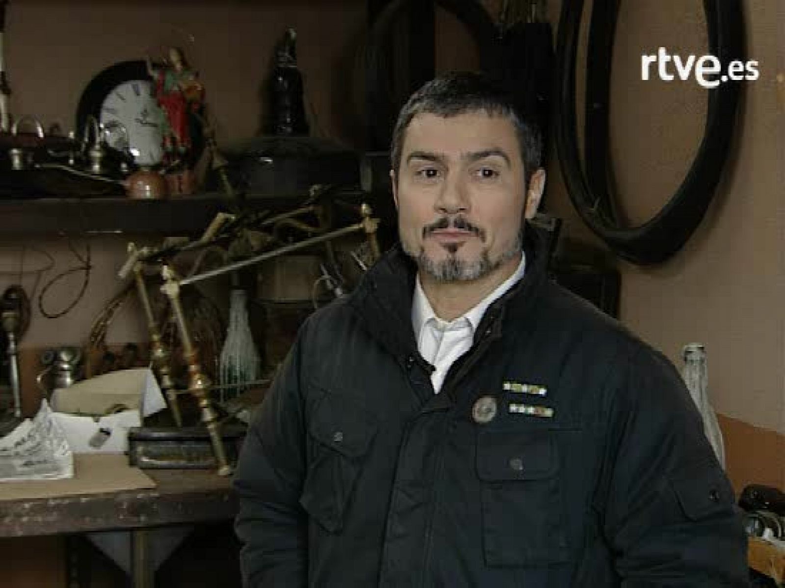 Amar - Entrevista a Ángel Pardo - Amar en tiempos revueltos | Ver