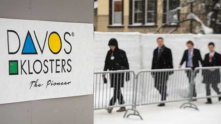 Telediario 1 - La energía centra la primera jornada del Foro Económico de Davos