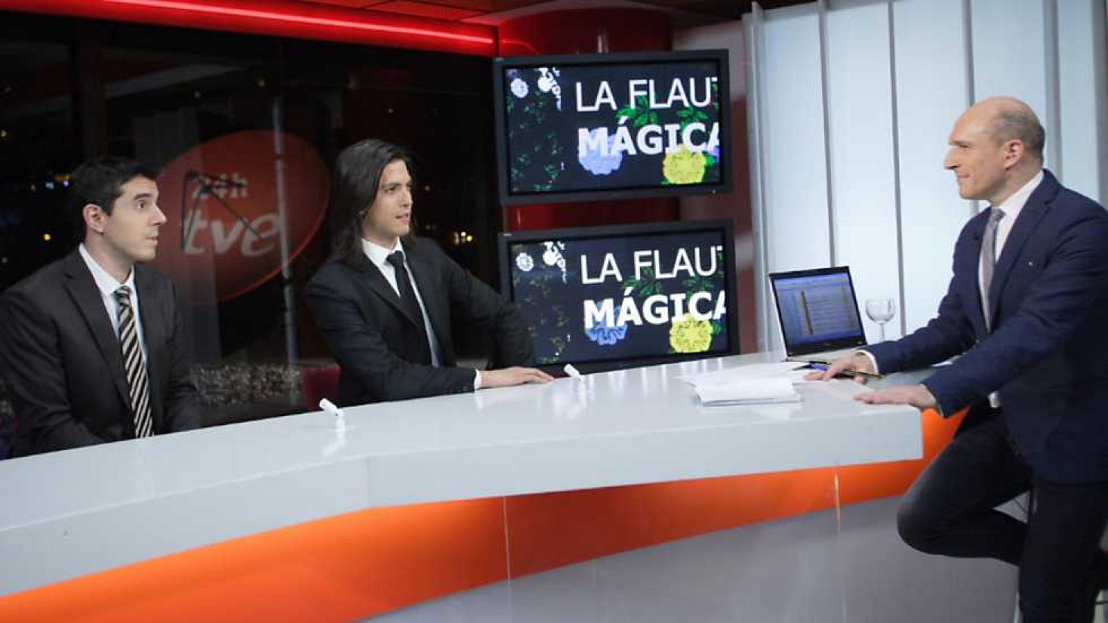 La tarde en 24 horas - La hora cultural en 24 h. - 20/01/16 - Ver ahora