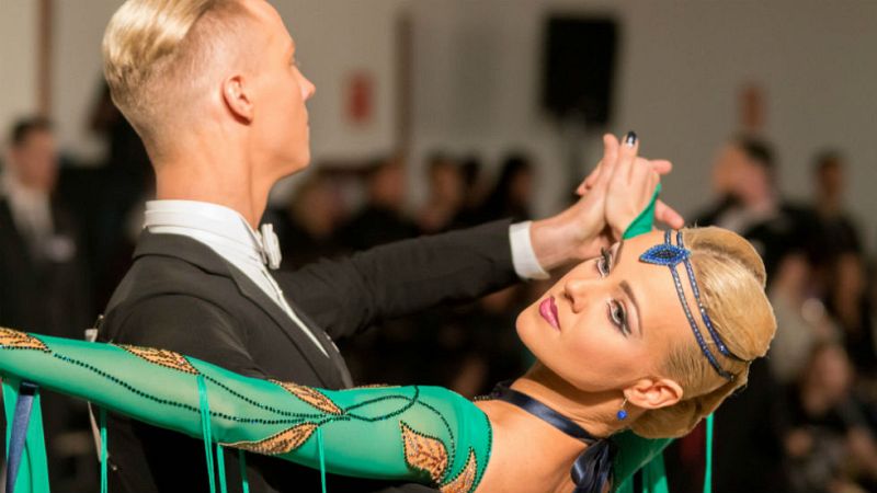 España Triunfa En Baile Latino