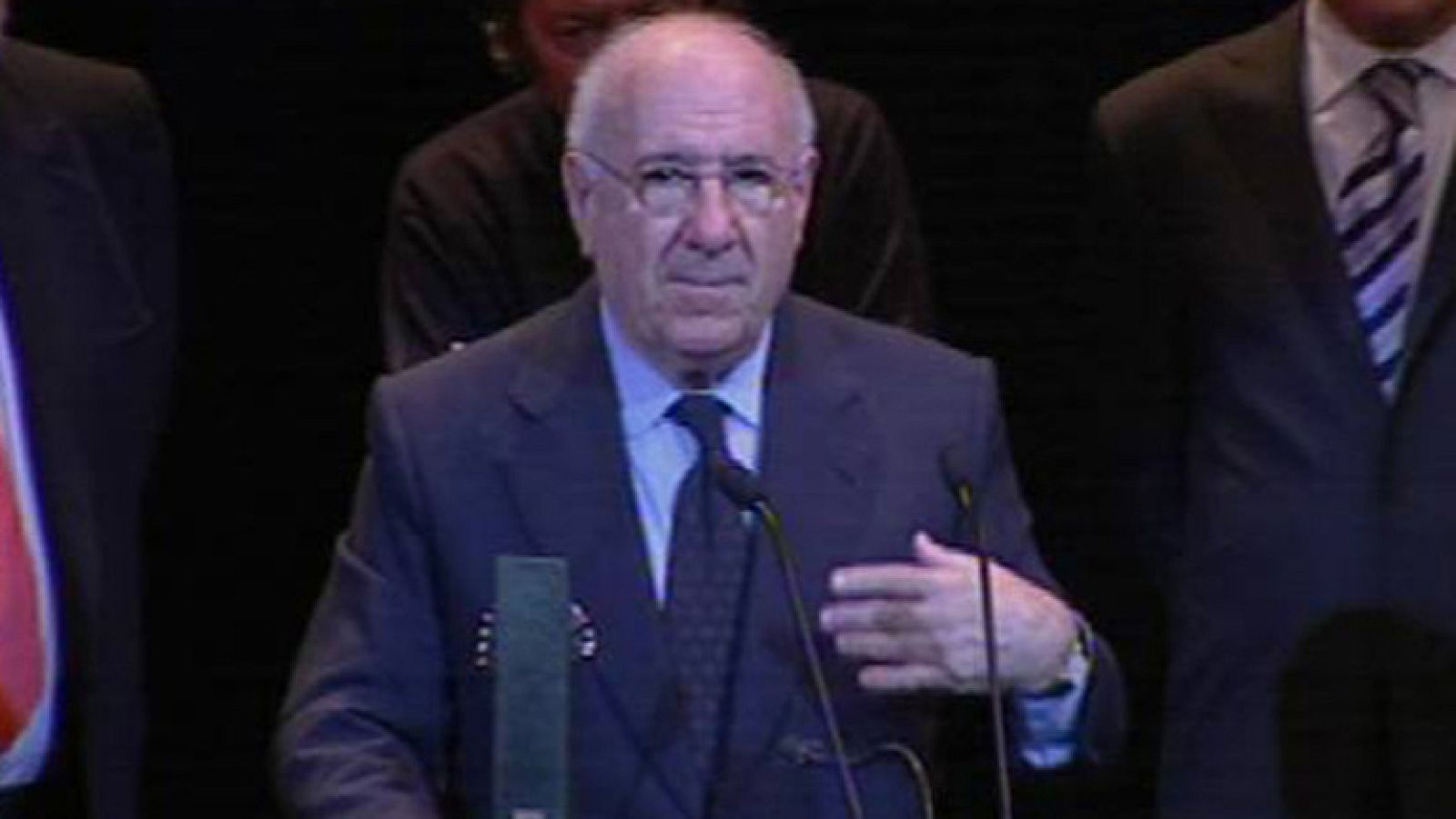 Alfredo Landa anuncia su retirada en 2007