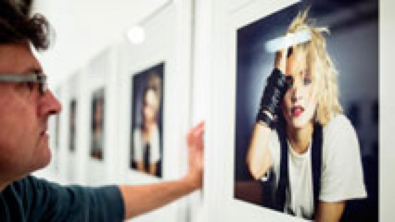 Telediario 1: Se exponen en Málaga fotos de Madonna | RTVE Play