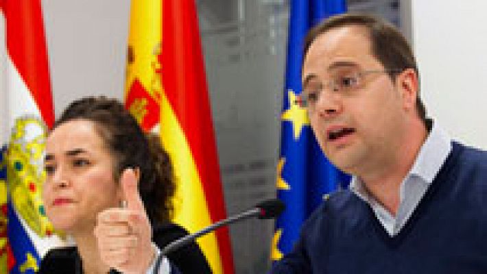 Luena dice que la actitud de Rajoy es irresponsable