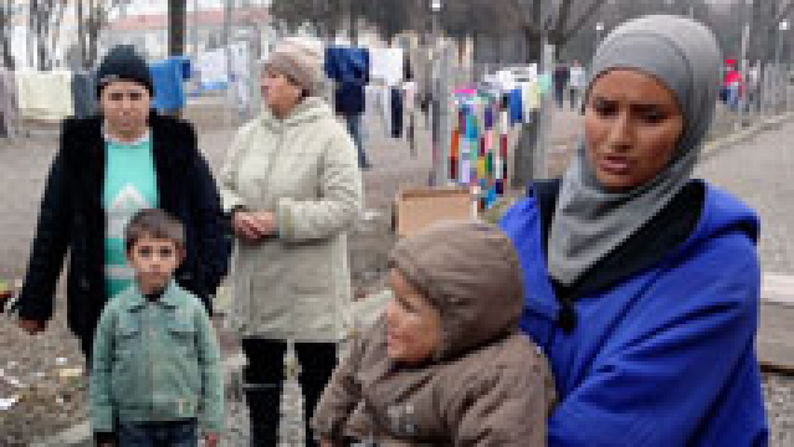 Telediario 1: Las refugiadas sufren malos tratos, explotación y acoso  | RTVE Play