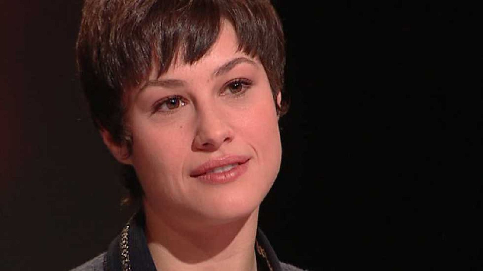 Versión española - El artista y la modelo (Coloquio) - ver ahora