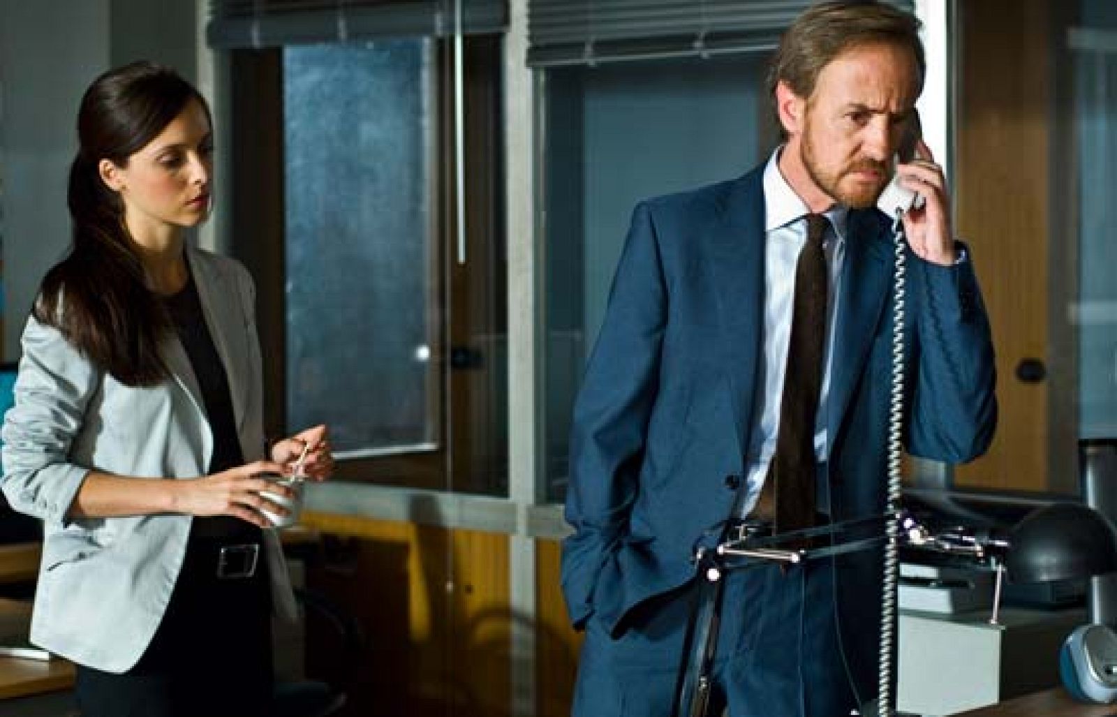 Guante Blanco. Cap. 7 "La ninfa de oro"