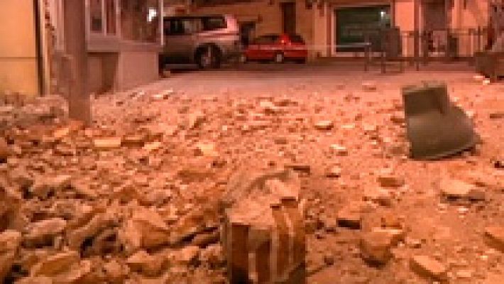 Telediario 1 - Un terremoto de 6,3 de magnitud en el Mar de Alborán despierta a Melilla y parte de Andalucía