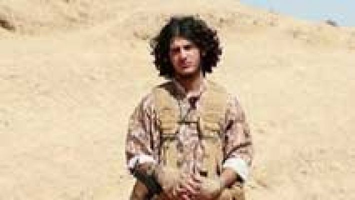 Telediario 1 - El Estado Islámico difunde un video del adiestramiento de los yihadistas que atacaron París