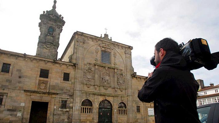 Telediario 1 - La policía libera a tres monjas que presuntamente estaban retenidas contra su voluntad