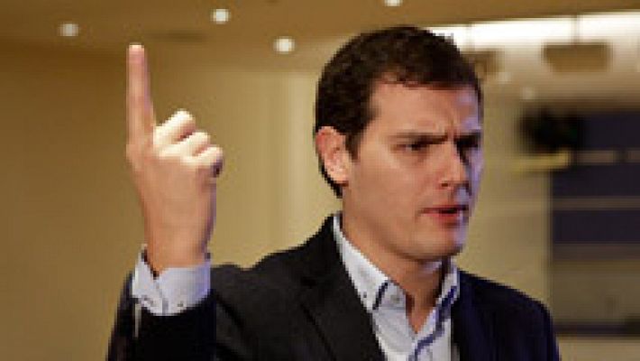 Informativo 24h - Rivera cree que los casos de corrupción "condicionan a todos" pero apuesta por el diálogo con PP y PSOE