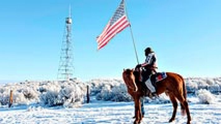 Telediario 1 - Un grupo de rancheros de EE.UU. levanta contra el Gobierno por el uso de las tierras