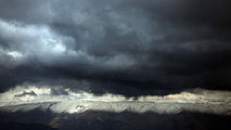 Cielo nublado en toda España, con lluvias fuertes en Galicia