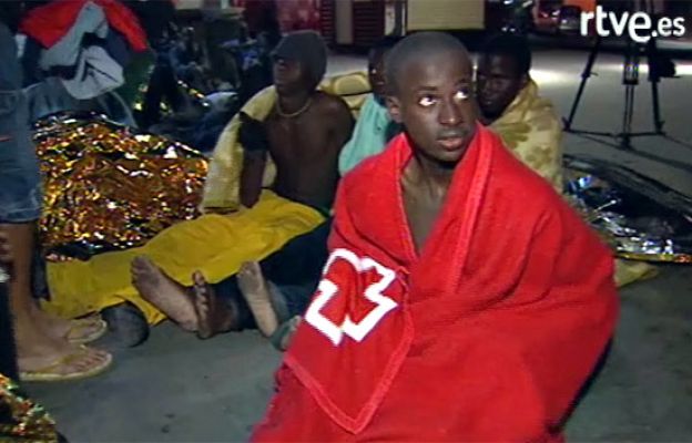  - Un cayuco llega a La Gomera