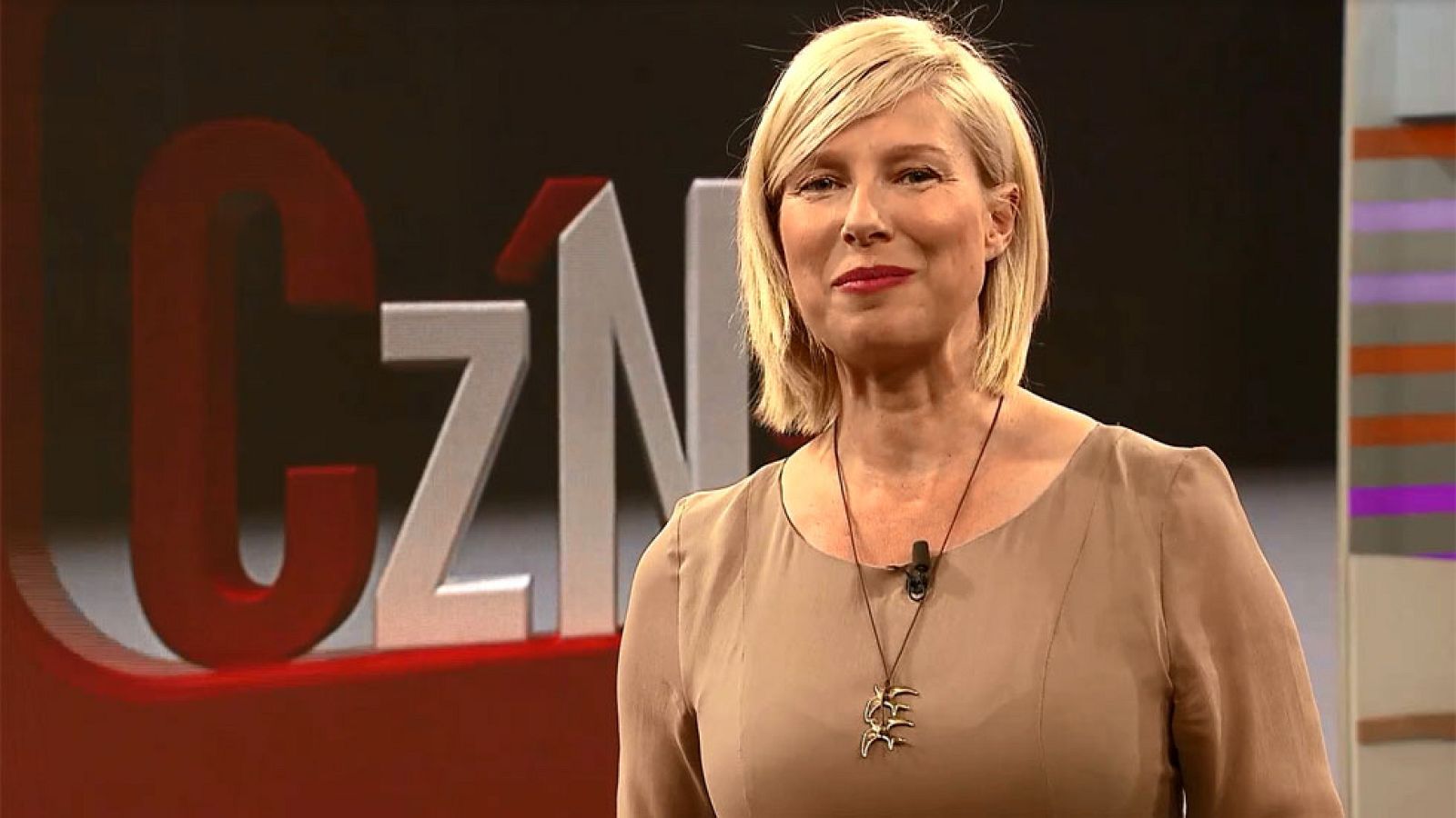 Los rostros de TVE sorprenden a Patricia Gaztañaga