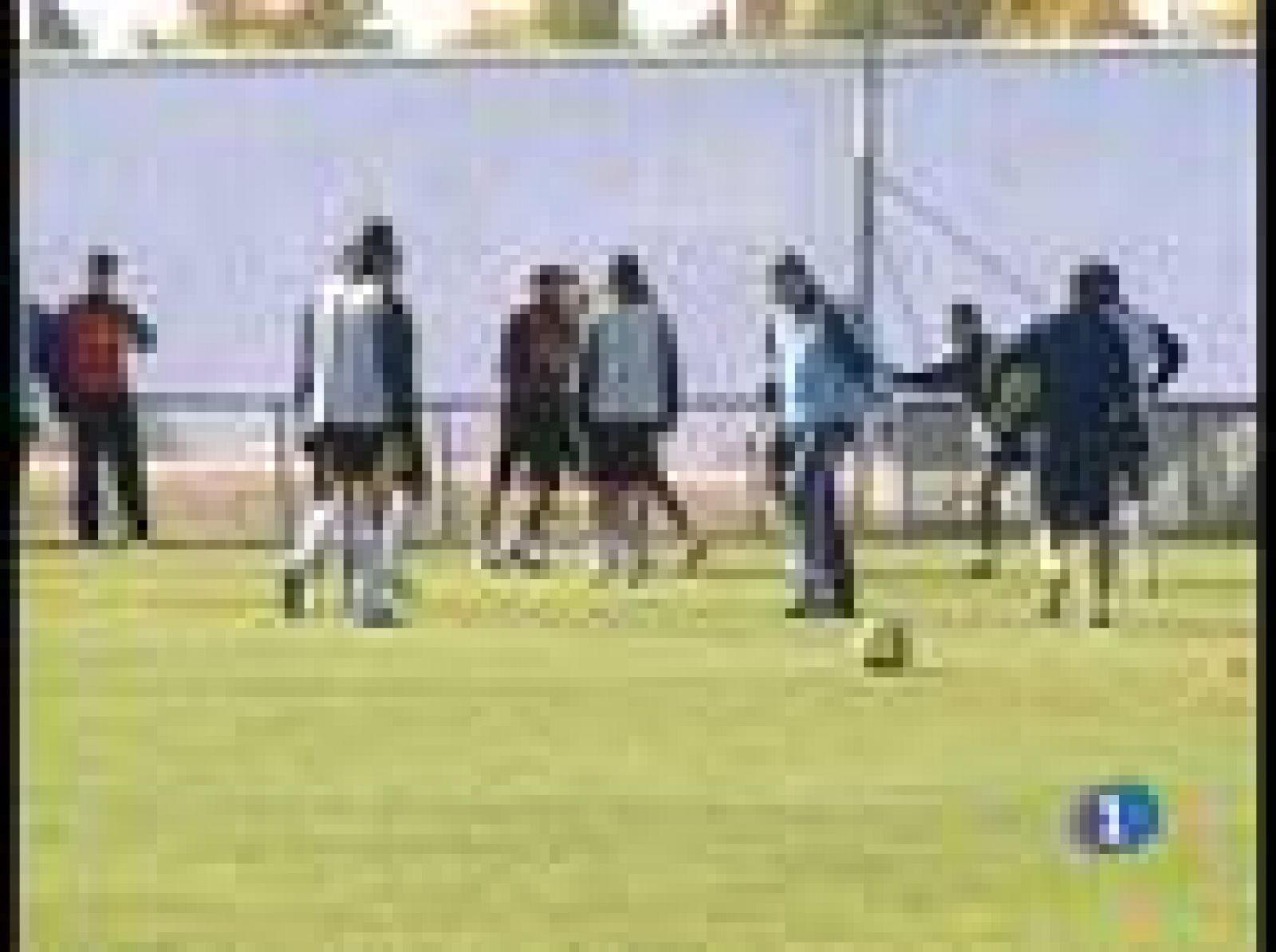 Nueva jornada de  Primera División en la que los cinco primeros clasificados intentarán sumar puntos para defender el hueco que han abierto con respecto al resto de equipos.