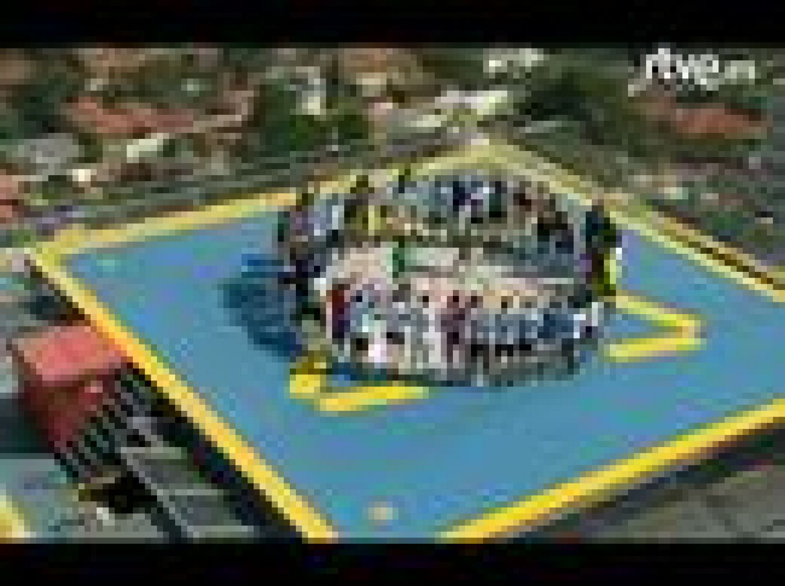 Más de 40 participantes de todo el mundo se han dado cita en el campeonato de fútbol freestyle. Lo que han hecho con la pelota ha sido un puro espectáculo.