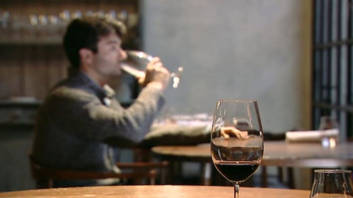 Telediario 1 - El figurante pasa desapercibido durante la película pero es necesario para que brillen las estrellas