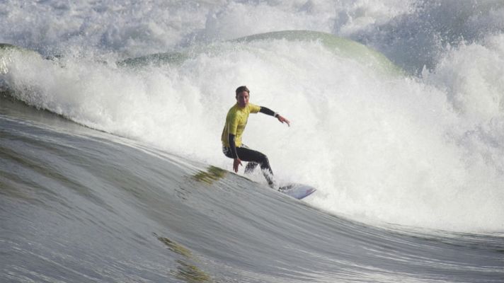 Surf - Primera gala nacional del surf 2016, en Suances (Cantabria)