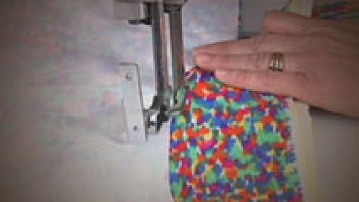 España Directo - Onil presume de disfraces artesanales