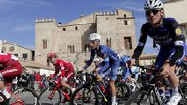 L'informatiu - Comunitat Valenciana - La Comunidad Valenciana en 2' - 05/02/16