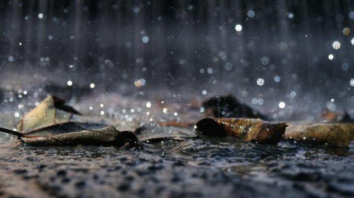 El tiempo - Intensas lluvias en Galicia y viento fuerte en el Cantábrico