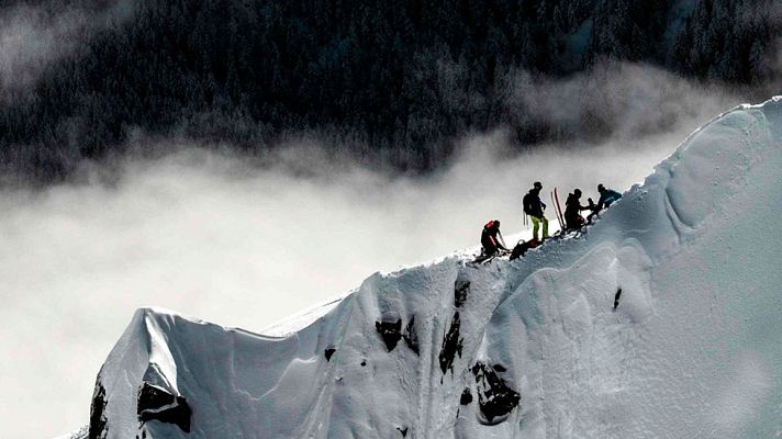 Telediario 1 - En 2015 murieron 103 personas en accidentes de montaña