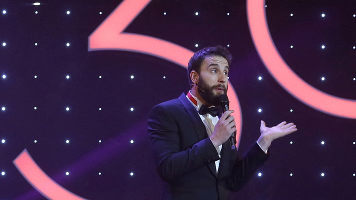 Premios Goya - Dani Rovira muestra cómo agradecer un Goya en 30 segundos