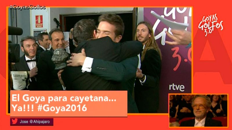 Goyas Golfos 2016- El 'abrazaco' de Pablo Alborán y Dani Rovira