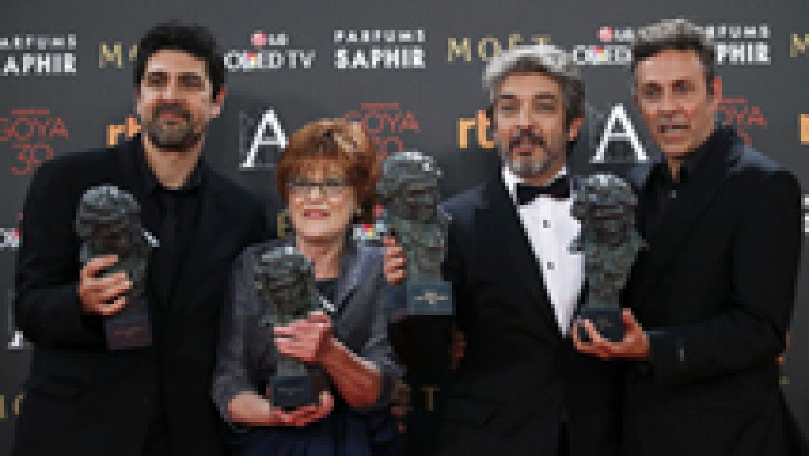 Premios Goya: 'Truman' de Cesc Gay, gana el Goya 2016 a la mejor película | RTVE Play